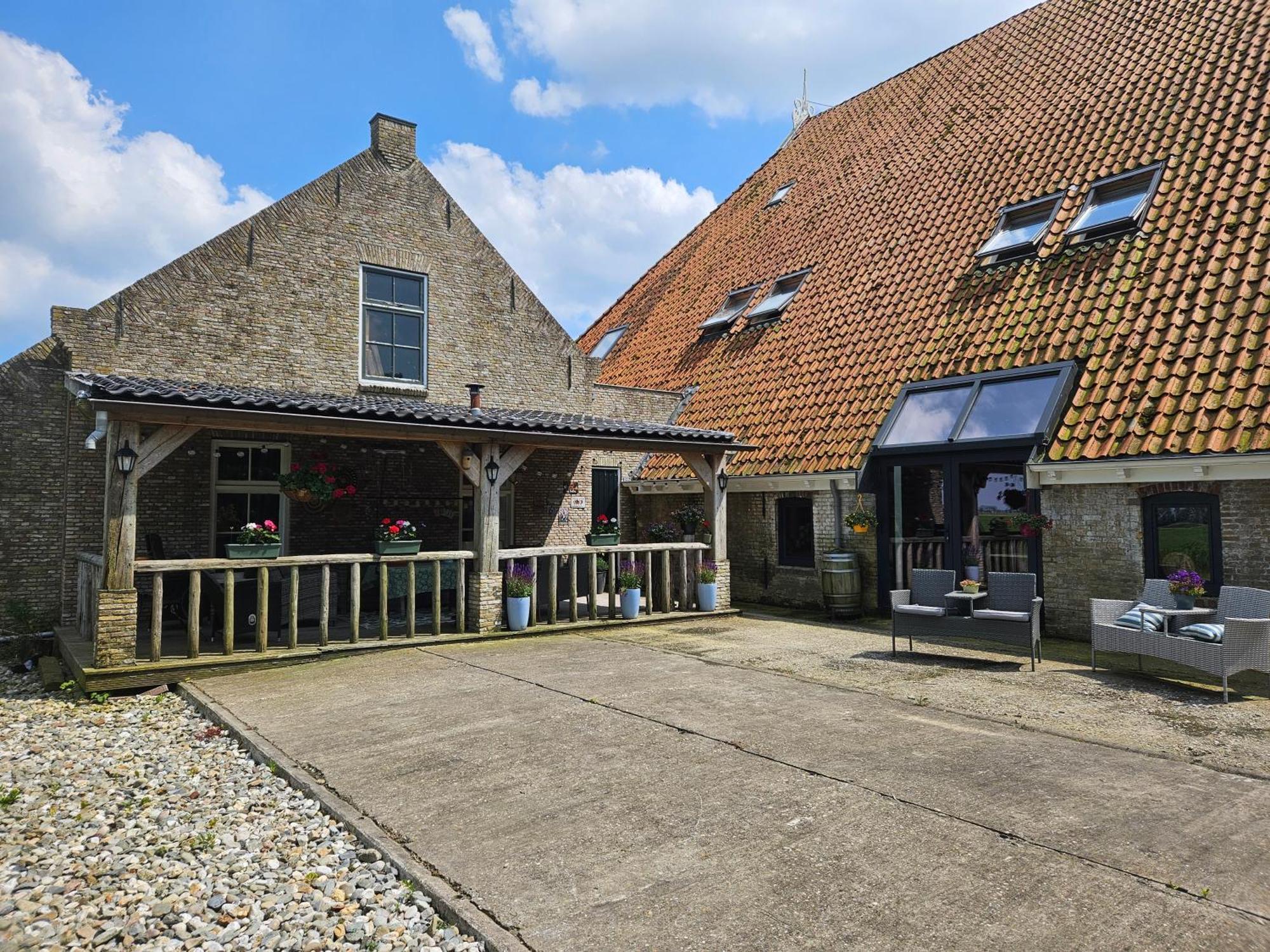 B & B Wijdzicht Wolsum Exterior photo